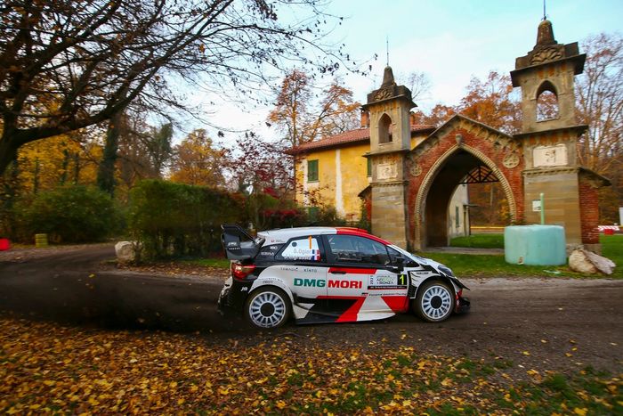 Sébastien Ogier, Julien Ingrassia, Toyota Gazoo Racing WRT Toyota Yaris WRC