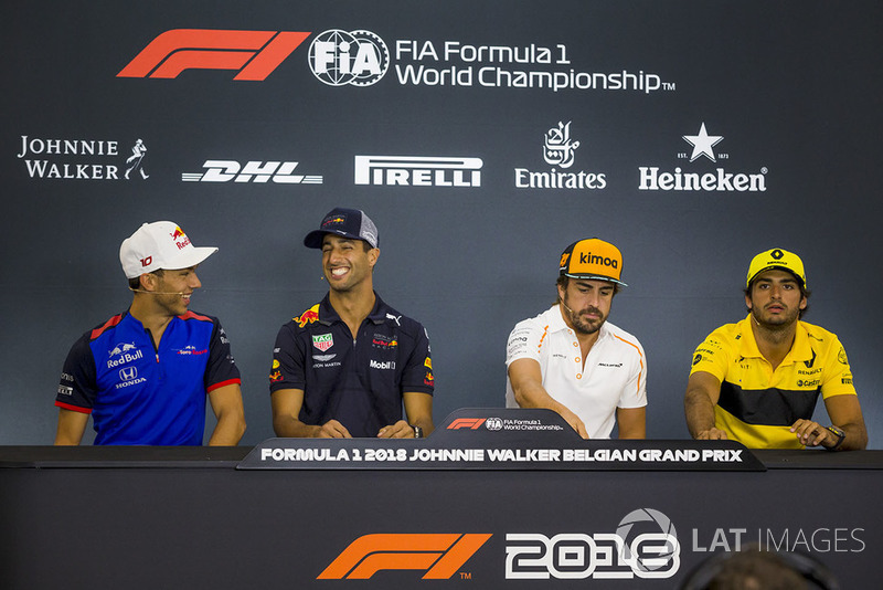 Pierre Gasly, Scuderia Toro Rosso Toro Rosso, Daniel Ricciardo, Red Bull Racing, Fernando Alonso, McLaren y Carlos Sainz Jr., Renault Sport F1 Team