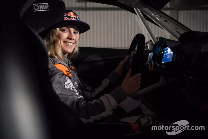 Mikaela Åhlin-Kottulinsky, Cupra PWR001, PWR Racing