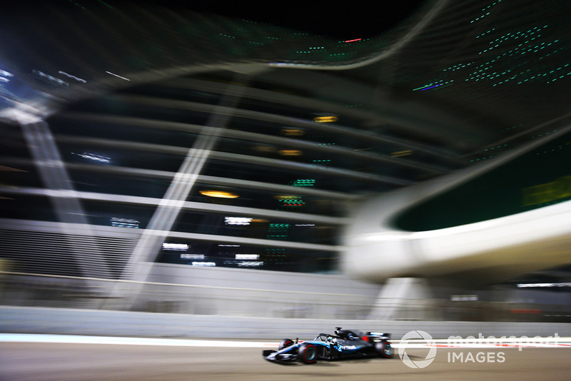Льюіс Хемілтон, Mercedes AMG F1 W09