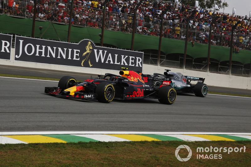 Макс Ферстаппен, Red Bull Racing RB14, Льюіс Хемілтон, Mercedes AMG F1 W09