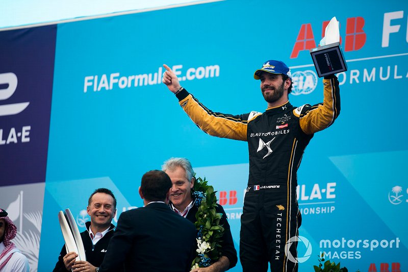 Jean-Eric Vergne, DS TECHEETAH celebrates second position on the podium