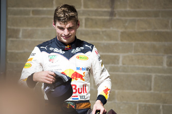 Max Verstappen, Red Bull Racing, dans le parc fermé