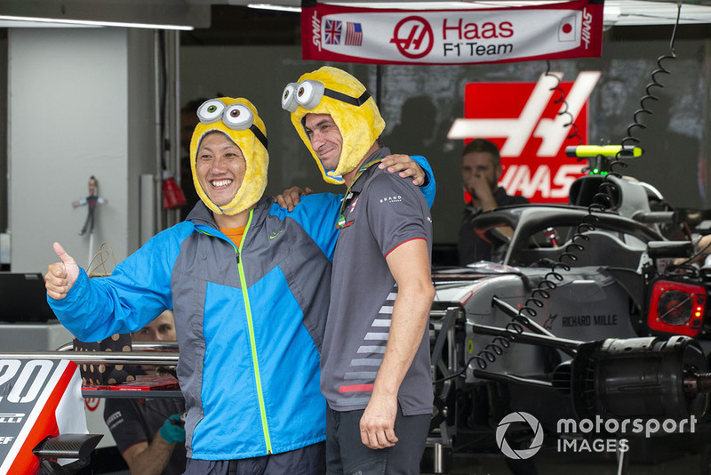 Haas F1 minion fans