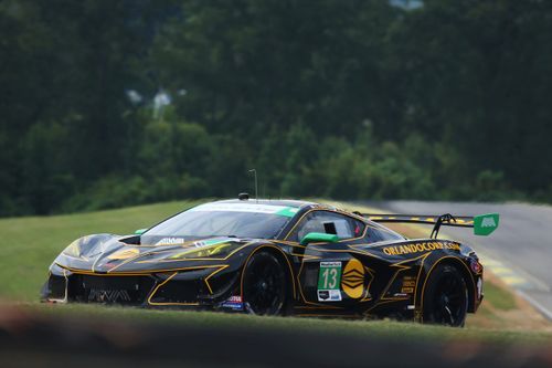 #13 AWA Corvette Z06 GT3.R: Orey Fidani, Matthew Bell