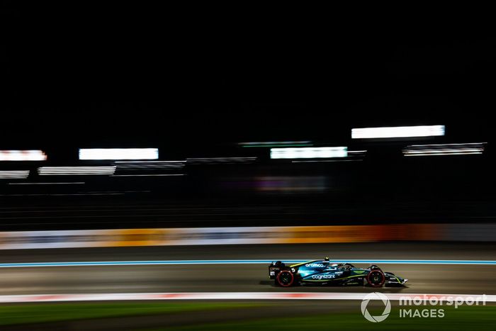 Sebastian Vettel, Aston Martin AMR22