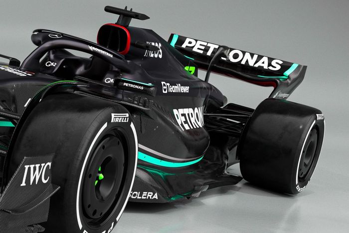 Mercedes W14 detalle