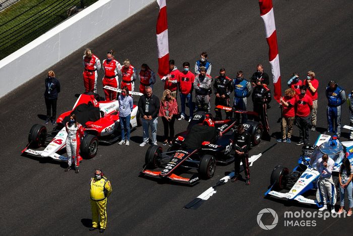 Will Power, Team Penske Chevrolet, Simona De Silvestro, Paretta Autosport Chevrolet