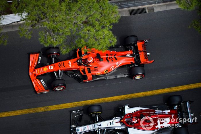 Sebastian Vettel, Ferrari SF90, Kimi Raikkonen, Alfa Romeo Racing C38