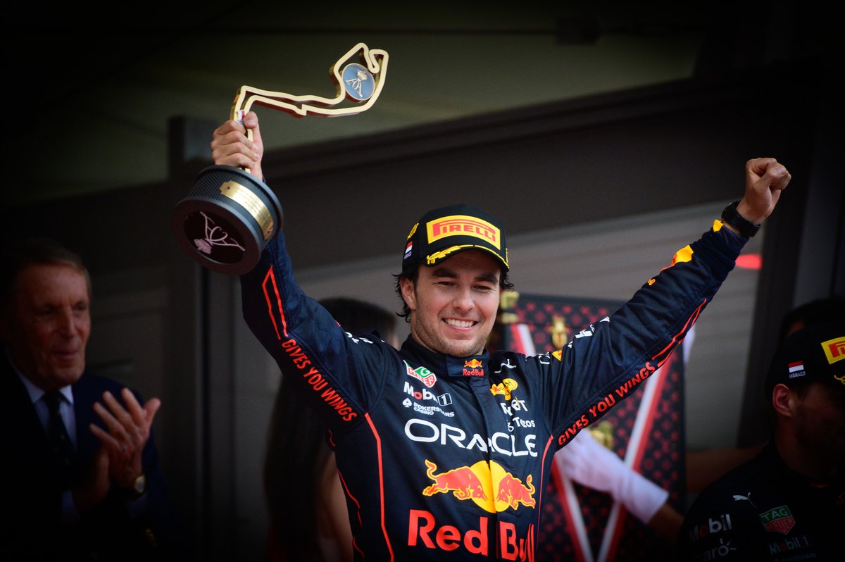 Sergio Pérez, Red Bull Racing, ganador del GP de Mónaco 2022.