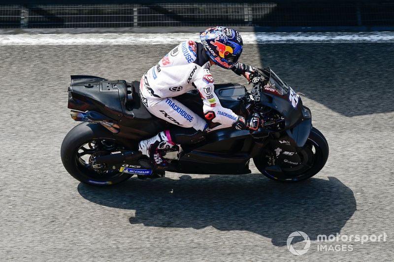 Miguel Oliveira, Equipo Trackhouse Racing