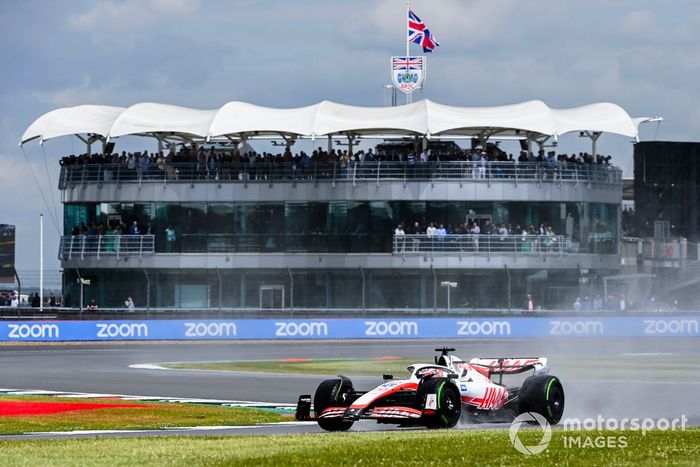 Kevin Magnussen, Haas VF-22