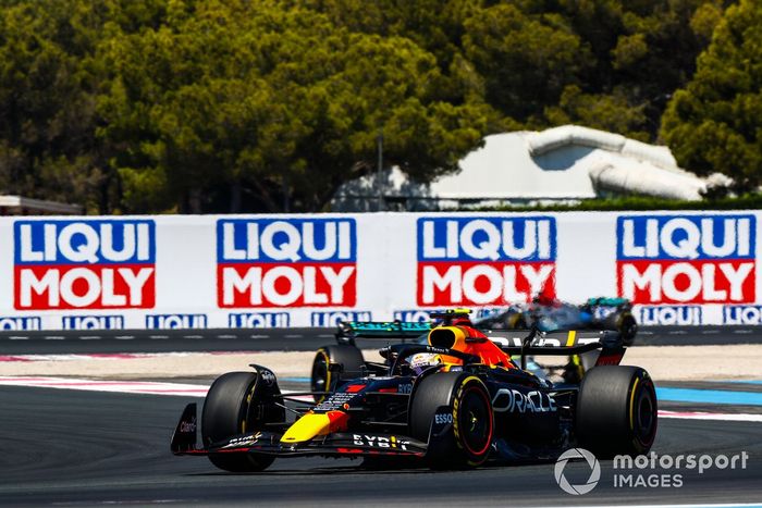 Max Verstappen, Red Bull Racing RB18, Lewis Hamilton, Mercedes W13