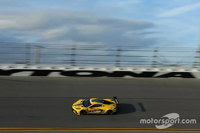 #3 Corvette Racing Corvette C8.R: Antonio Garcia, Jordan Taylor, Nicky Catsburg
