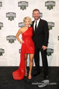 Clint Bowyer y su esposa Lorra