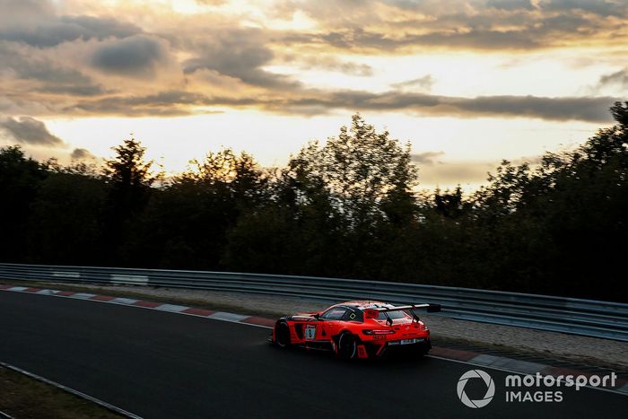 #8 Mercedes-AMG Team GetSpeed Mercedes-AMG GT3: Francois Perrodo, Emmanuel Collard, Matthieu Vaxivere, Christer Jöns