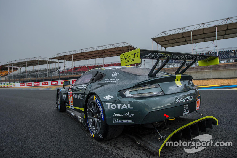 Pedro Lamy: #98 Aston Martin Racing Aston Martin Vantage