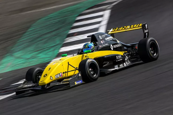 Max Fewtrell, R-Ace Gp