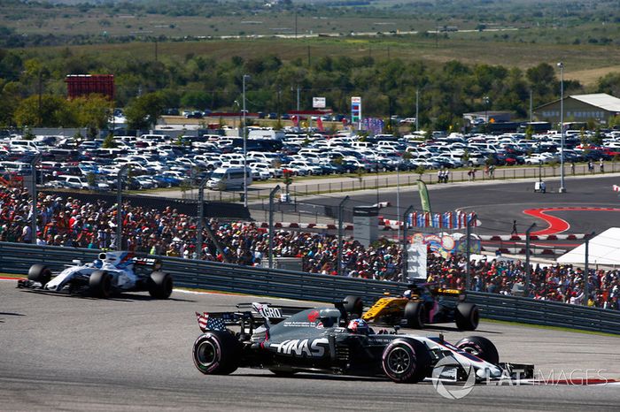 Romain Grosjean, Haas F1 Team VF-17, Lance Stroll, Williams FW40, Nico Hulkenberg, Renault Sport F1 Team RS17