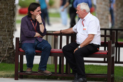 Adam Cooper, Haberci ve Pat Symonds