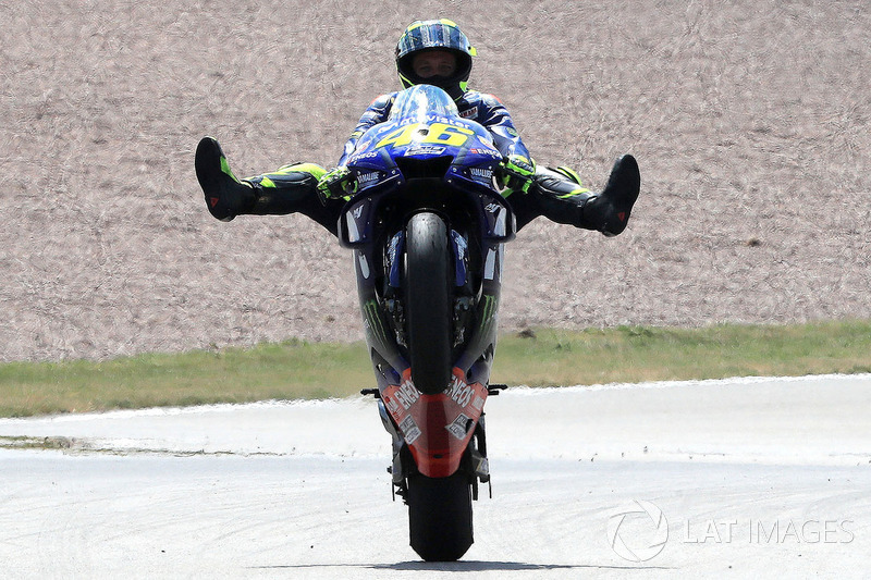 Валентино Росси, Yamaha Factory Racing