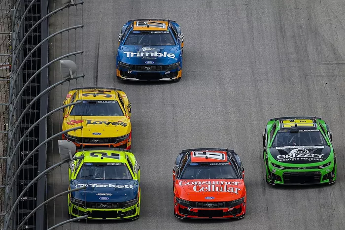 Austin Cindric, Team Penske, Brad Keselowski, RFK Racing, AJ Allmendinger, Kaulig Racing, Todd Gilliland, Front Row Motorsports, Chris Buescher, RFK Racing