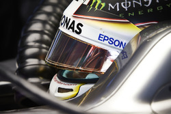 Льюис Хэмилтон, Mercedes AMG F1 Team W07