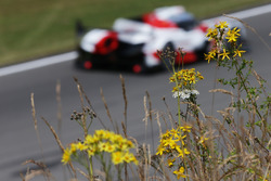 #5 Toyota Racing, Toyota TS050 Hybrid: Anthony Davidson, Sébastien Buemi, Kazuki Nakajima
