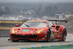 #82 Risi Competizione Ferrari 488 GTE: Giancarlo Fisichella, Toni Vilander, Matteo Malucelli