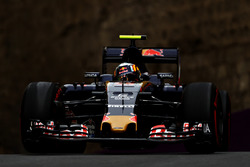 Carlos Sainz Jr., Scuderia Toro Rosso STR11