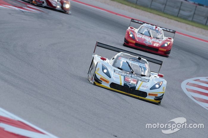 #5 Action Express Racing Corvette DP: Joao Barbosa, Christian Fittipaldi, #31 Action Express Racing Corvette DP: Eric Curran, Dane Cameron