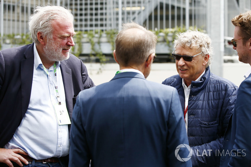 Hermann Tilke ve Danimarkalı politikacı Helge Sander ve Lars Seier Christensen, CEO, Seier Capital