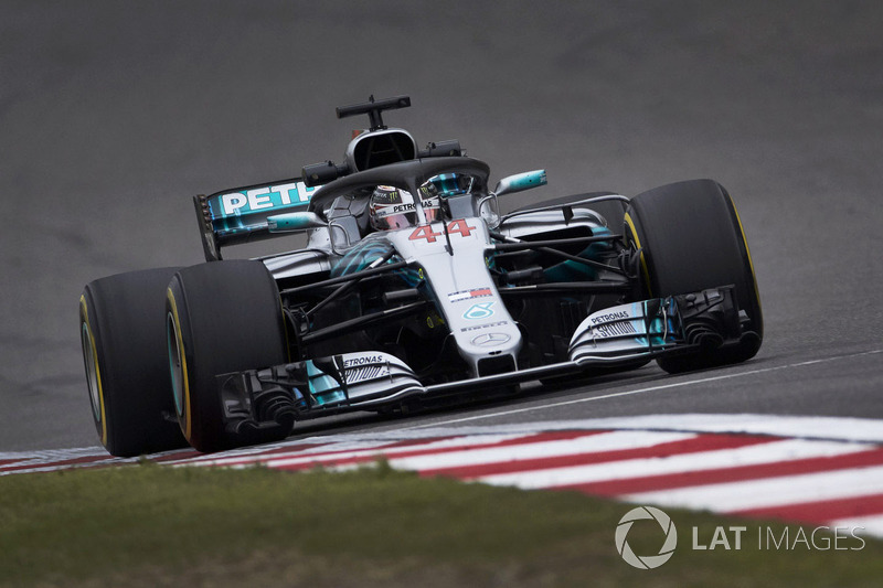 <img src="https://cdn-1.motorsport.com/static/custom/car-thumbs/F1_2018/TESTS/mercedes.png" alt="" width="250" /> Mercedes