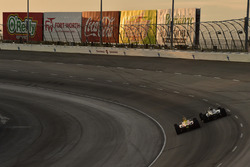 Zach Veach, Andretti Autosport Honda, Graham Rahal, Rahal Letterman Lanigan Racing Honda