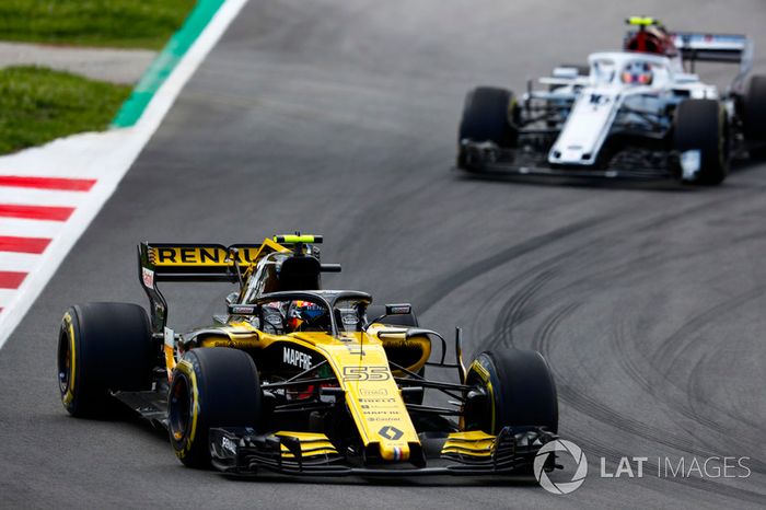 Carlos Sainz Jr., Renault Sport F1 Team R.S. 18, Charles Leclerc, Sauber C37