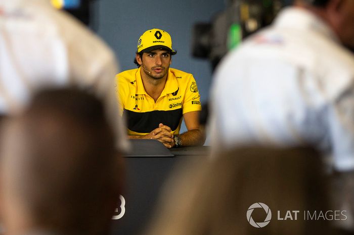 Carlos Sainz Jr., Renault Sport F1 Team