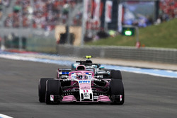 Серхіо Перес, Force India VJM11, Валттері Боттас, Mercedes-AMG F1 W09