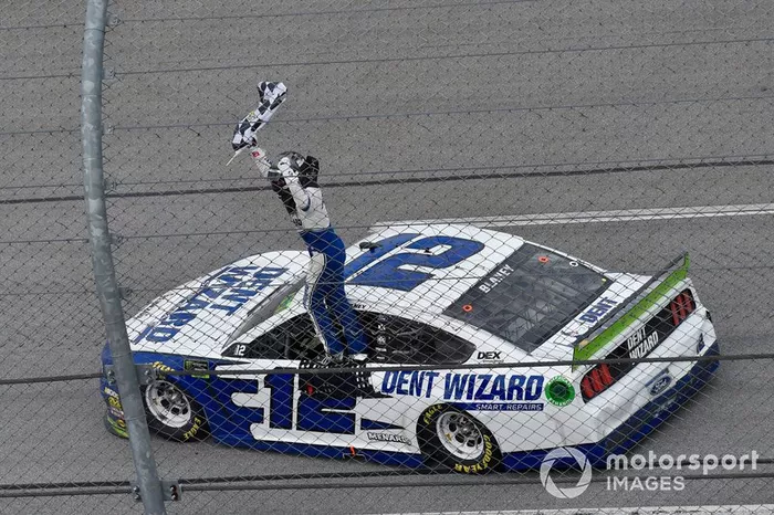 Race Winner Ryan Blaney, Team Penske, Ford Mustang