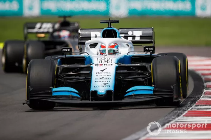 George Russell, Williams Racing FW42, Romain Grosjean, Haas F1 Team VF-19