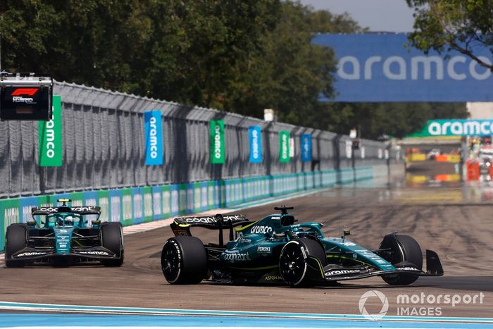 Lance Stroll, Aston Martin AMR22, Sebastian Vettel, Aston Martin AMR22