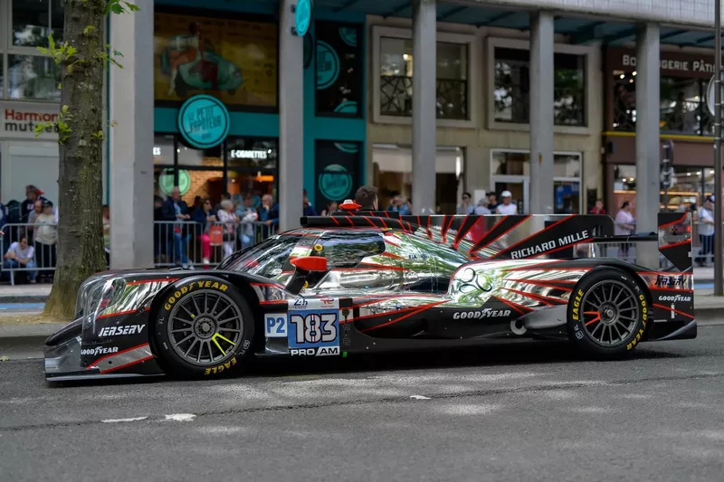 #183 AF Corse Oreca 07 - Gibson de Francois Perrodo, Ben Barnicoat, Nicolas Varrone