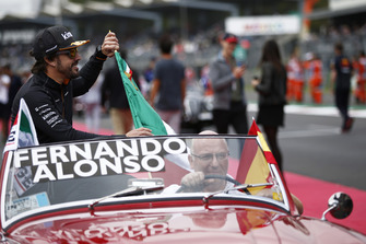 Fernando Alonso, McLaren on the drivers parade