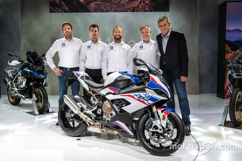 Marc Bongers, BMW Motorrad Motorsporları Direktörür, Markus Reiterberger, Tom Sykes, Shaun Muir, Team prinicpal, Dr. Markus Schramm, BMW Motorrad Direktörü