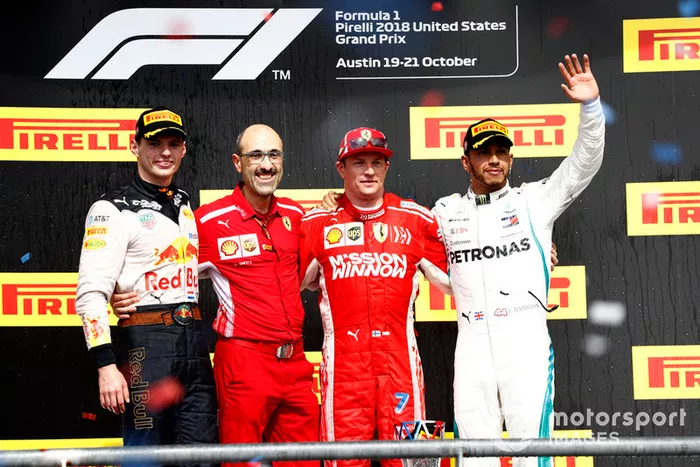 Podio: segundo lugar Max Verstappen, Red Bull Racing, ganador de la carrera Kimi Raikkonen, Ferrari y tercer lugar Lewis Hamilton, Mercedes AMG F1