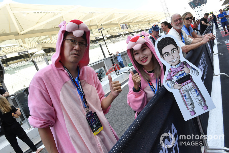 Fans Esteban Ocon, Racing Point Force India