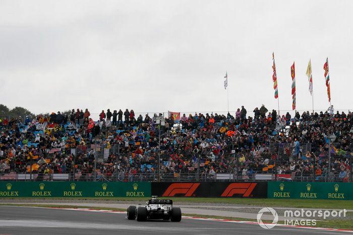 Lewis Hamilton, Mercedes W12