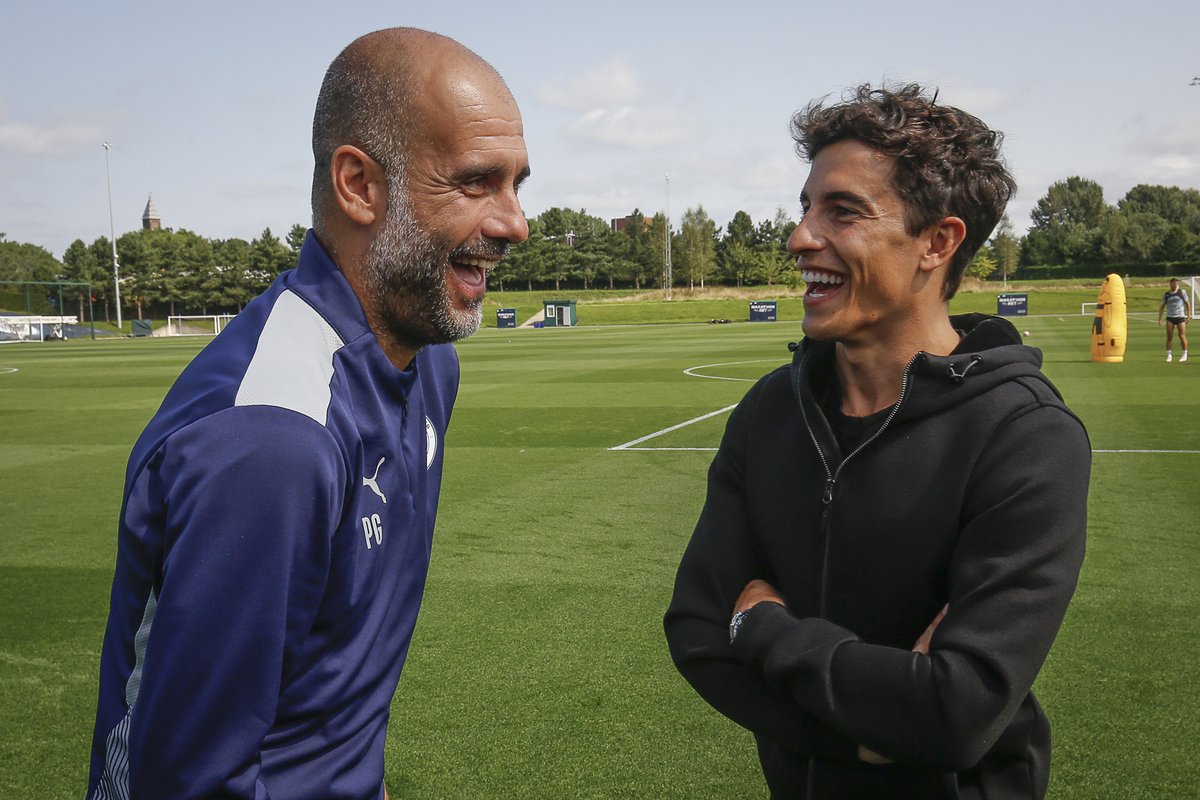 Marc Marquez, Repsol Honda Team, et l'entraineur de Manchester City Pep Guardiola