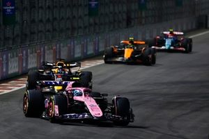 Pierre Gasly, Alpine A524, Max Verstappen, Red Bull Racing RB20, Lando Norris, McLaren MCL38