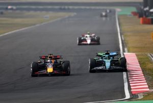 Max Verstappen, Red Bull Racing, Lance Stroll, Aston Martin Racing