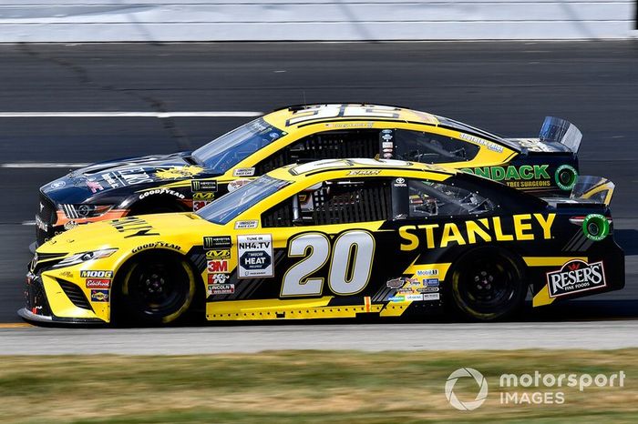  Erik Jones, Joe Gibbs Racing, Toyota Camry STANLEY